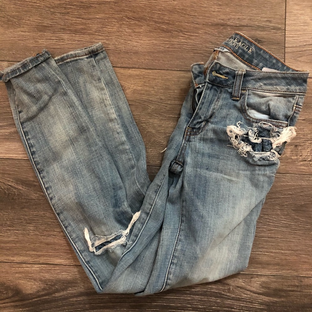 AE ripped jeans w patches